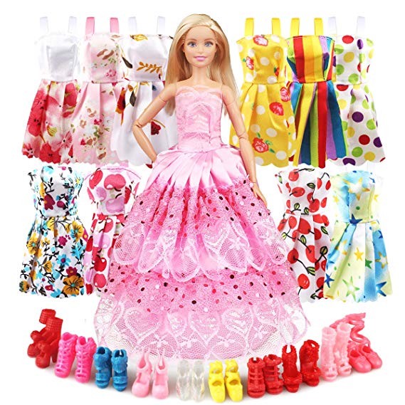 Amazon: 20pcs Doll Clothes and Accessories $5.99 After Code